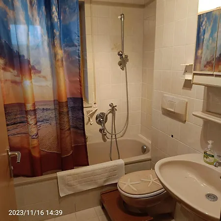 Allgaeu Vibes - Fusslaeufige Erreichbarkeit Vom Bahnhof, Echte Flatrate Fuer Internet Festnetz, Mit Aussicht, Wettergeschuetzter Balkon *