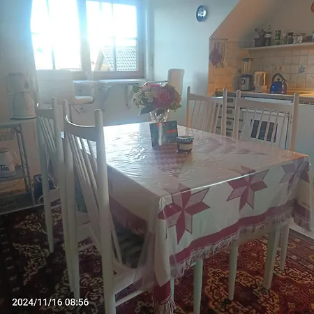Allgaeu Vibes - Fusslaeufige Erreichbarkeit Vom Bahnhof, Echte Flatrate Fuer Internet Festnetz, Mit Aussicht, Wettergeschuetzter Balkon * Oberstaufen